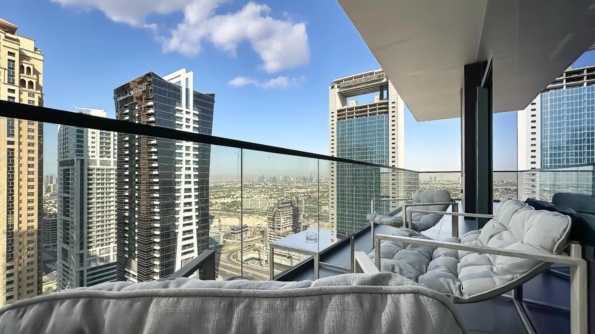Trophy-Unveil The Charm Of Modern Living In Jlt Apartment Dubai